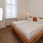 Hotel Germania 3*