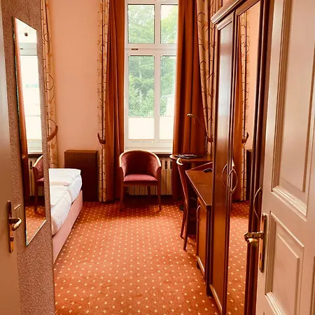 Germania Hotel 3*