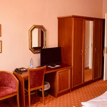 Germania 3*