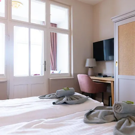 Germania Hotel 3*